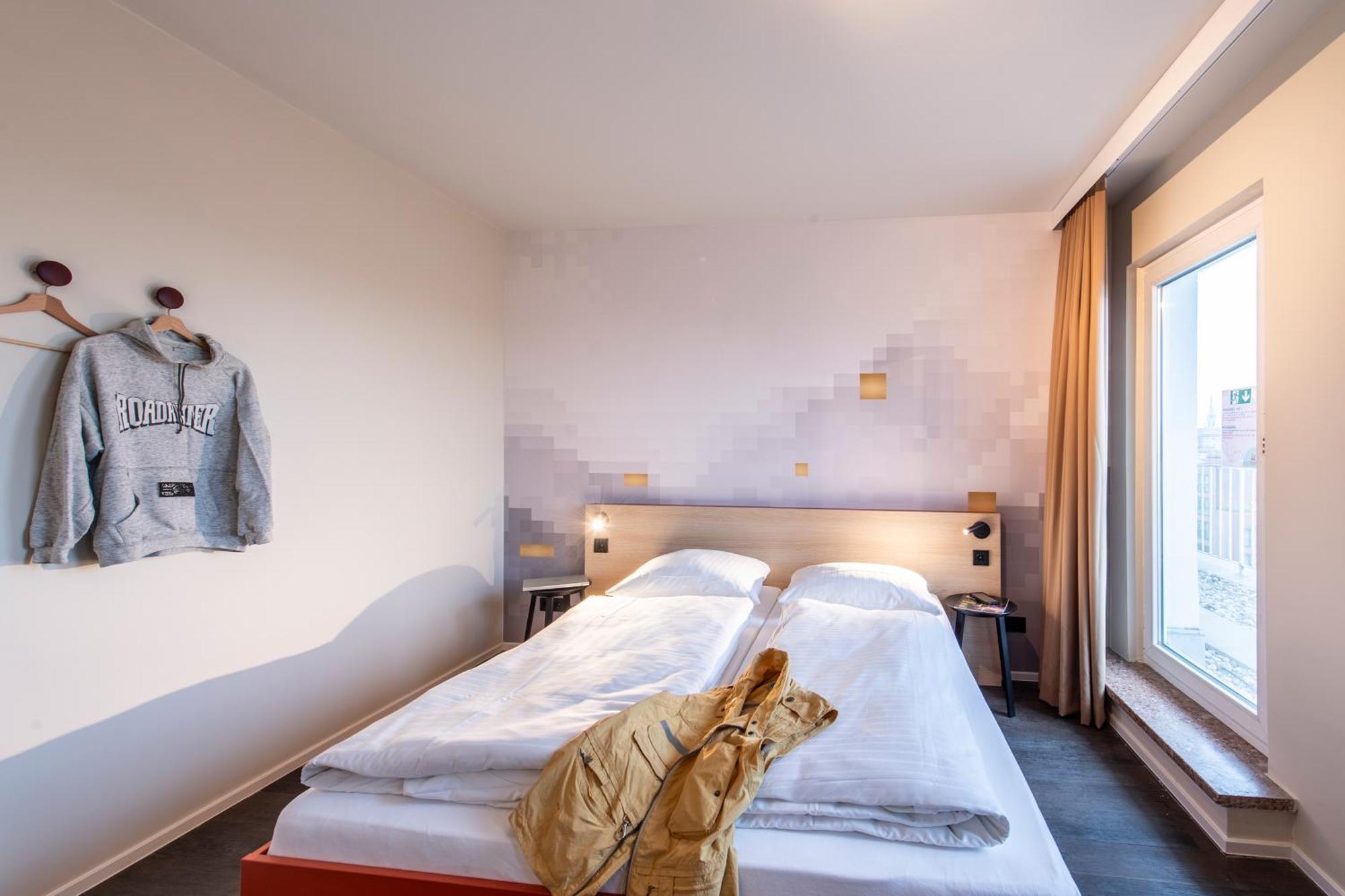 Meininger Hotel Muenchen Zentrum Esterno foto