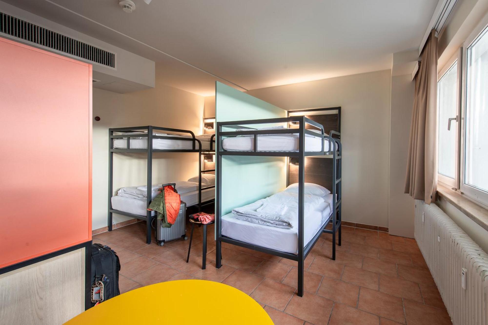 Meininger Hotel Muenchen Zentrum Esterno foto