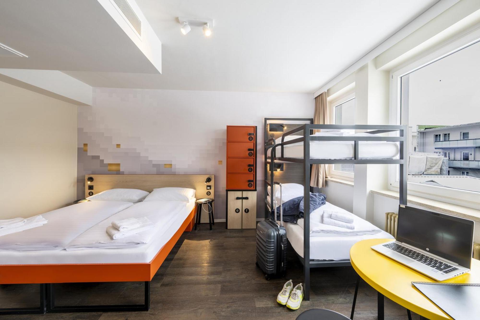 Meininger Hotel Muenchen Zentrum Esterno foto
