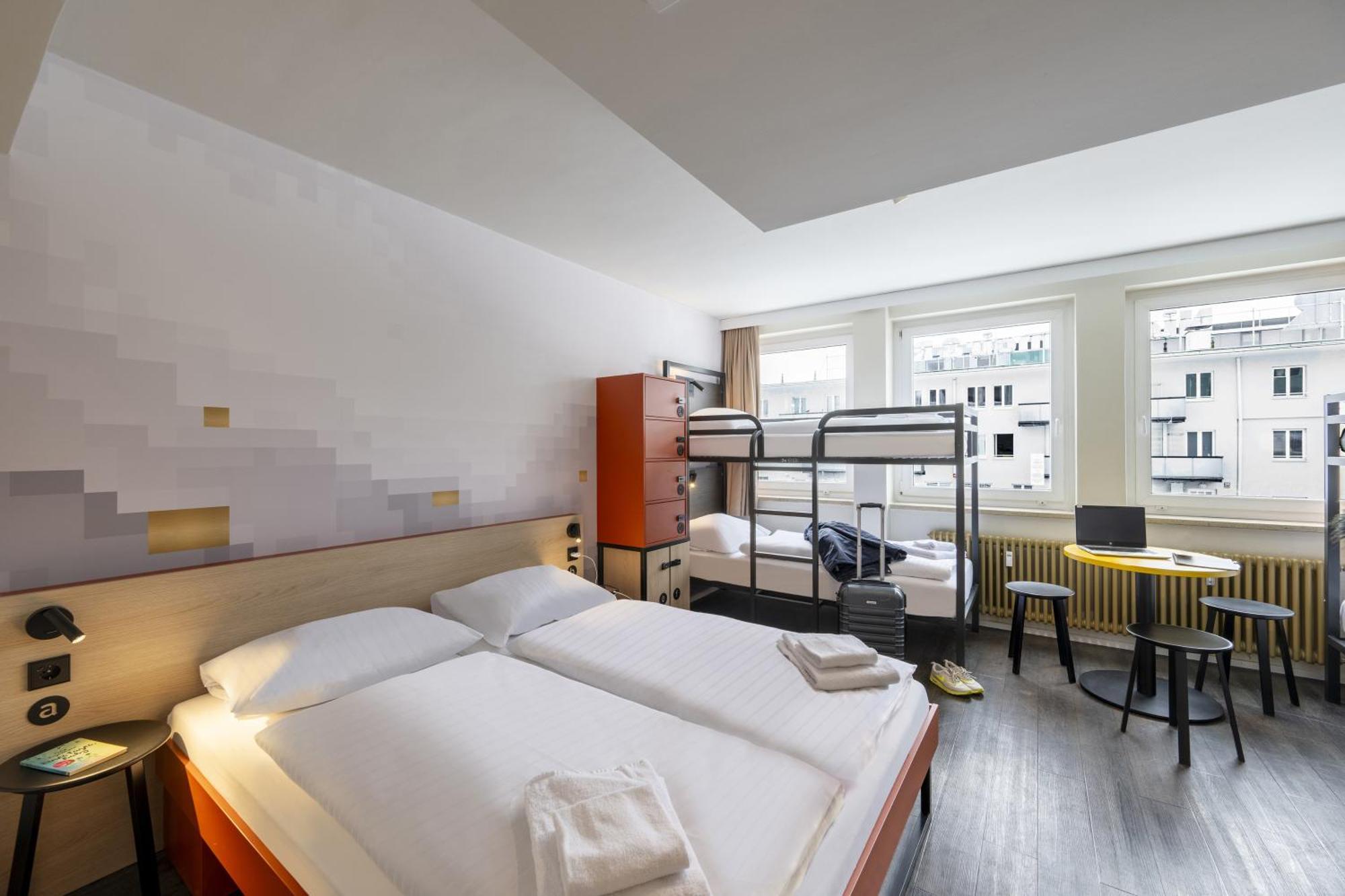 Meininger Hotel Muenchen Zentrum Esterno foto